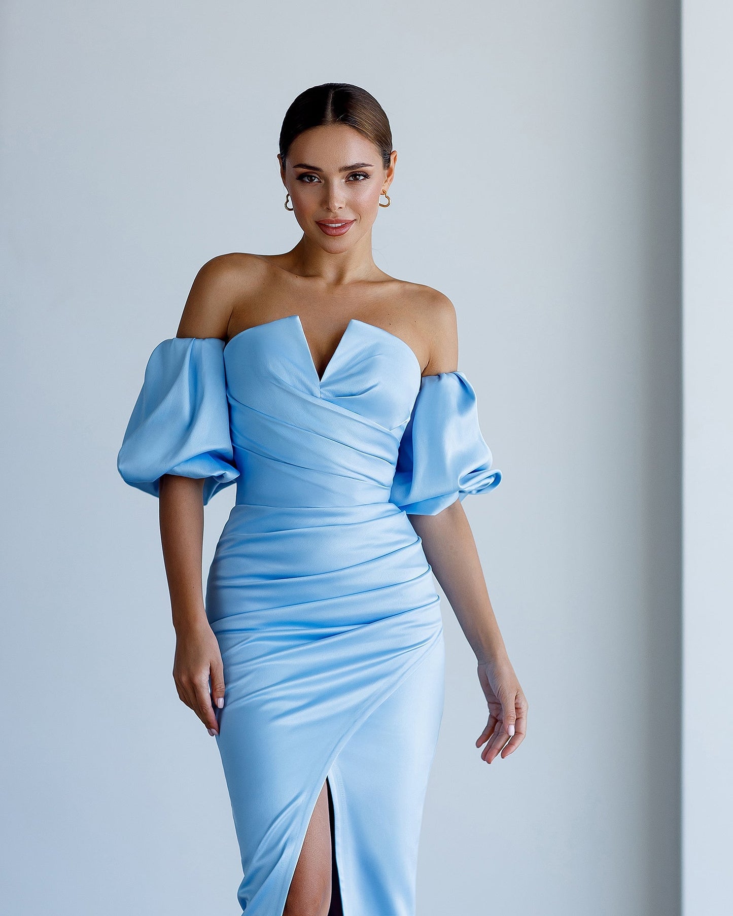 Blue corset silhouette midi dress