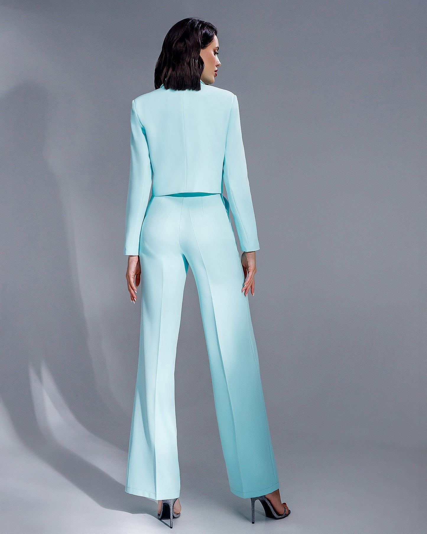 Crop jacket and pants suit with slits