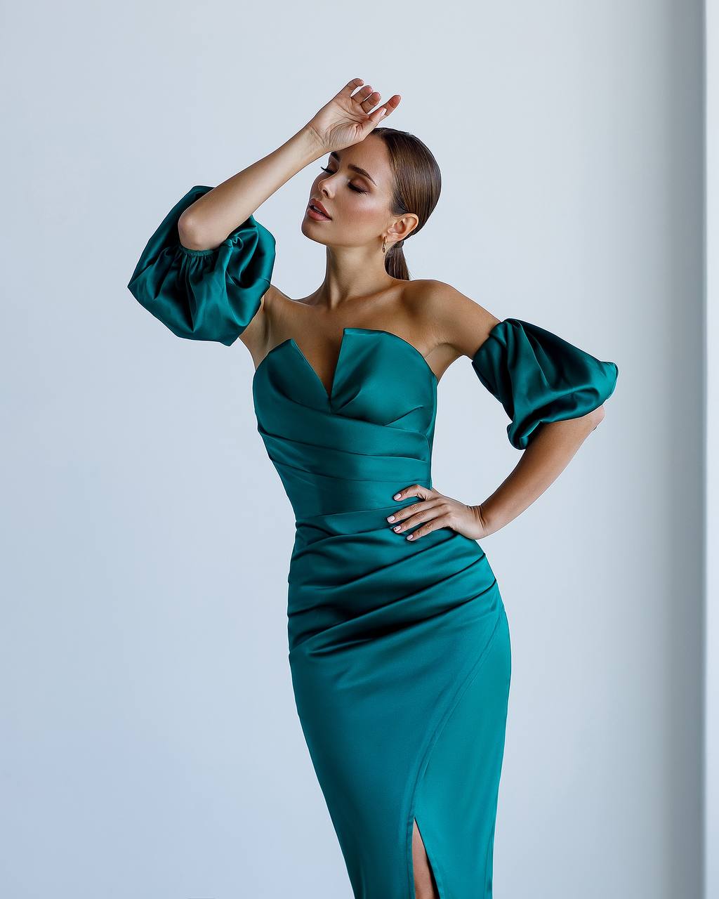 Emerald corset silhouette dress