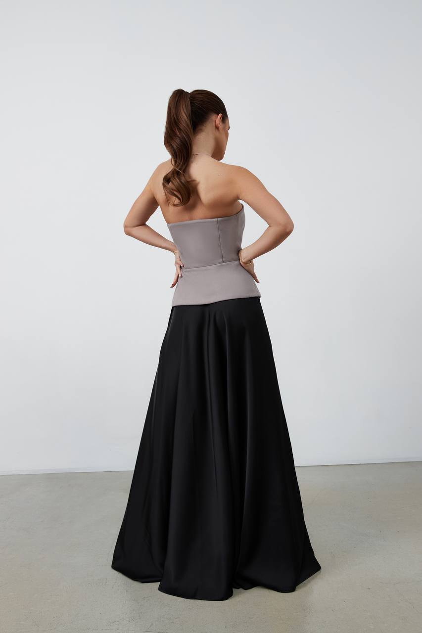 Elongated corset in cappuccino color