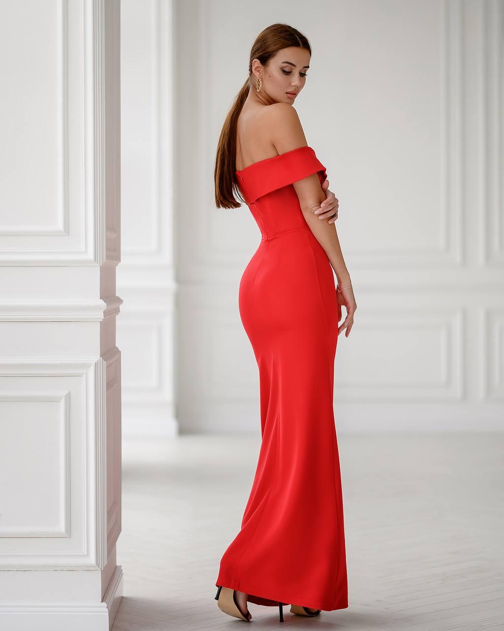 Red evening maxi dress with slit 