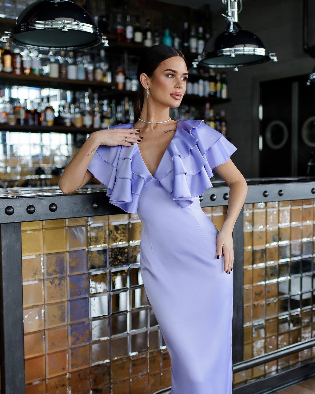 Lavender silhouette dress with a collar