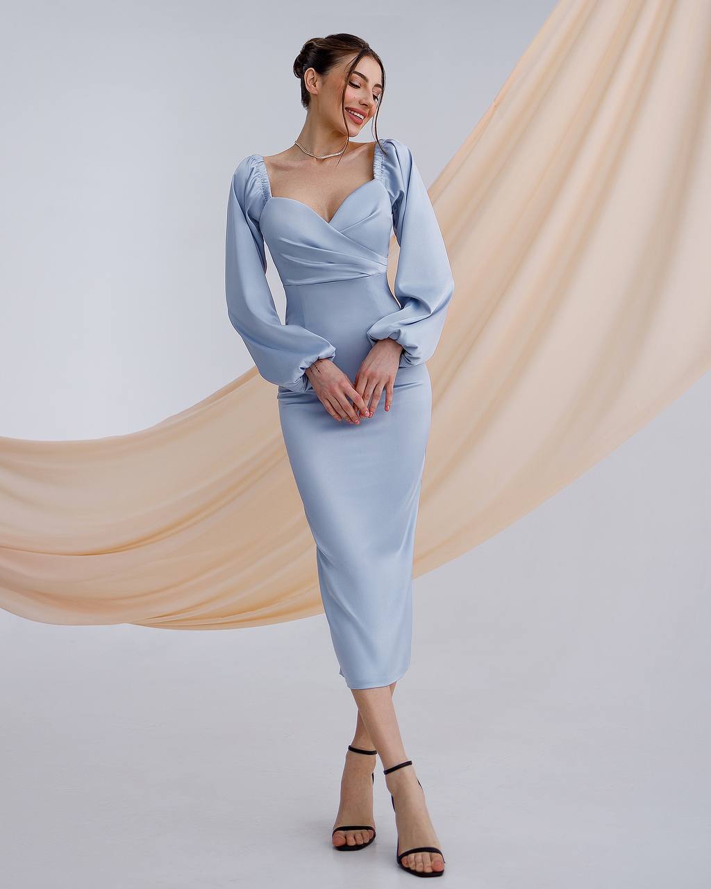 Gray-blue midi dress with voluminous sleeves