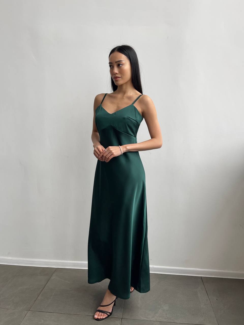 Emerald dress-combination maxi made of satin