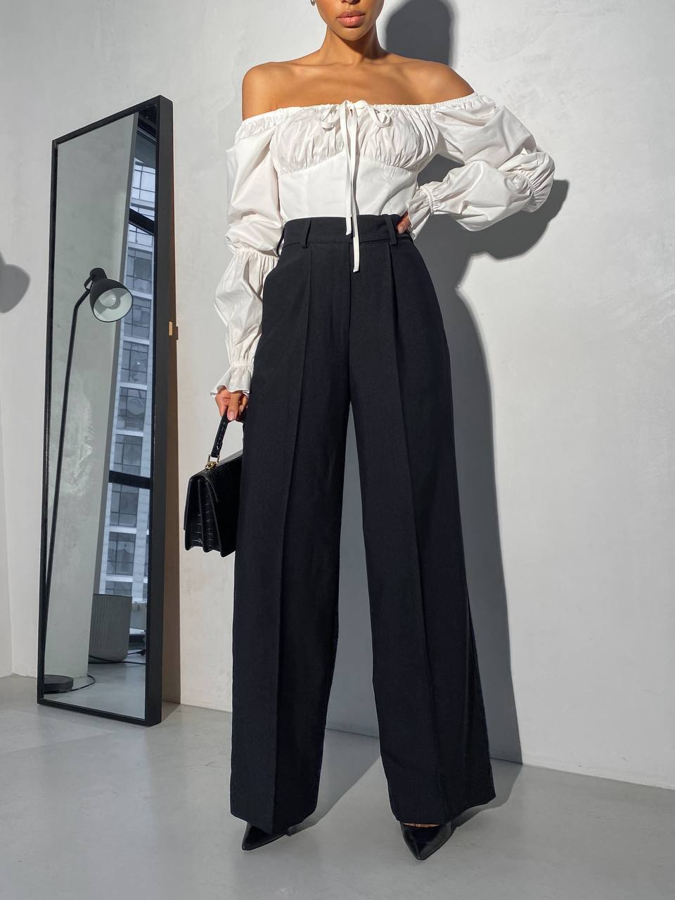 Black wide trousers