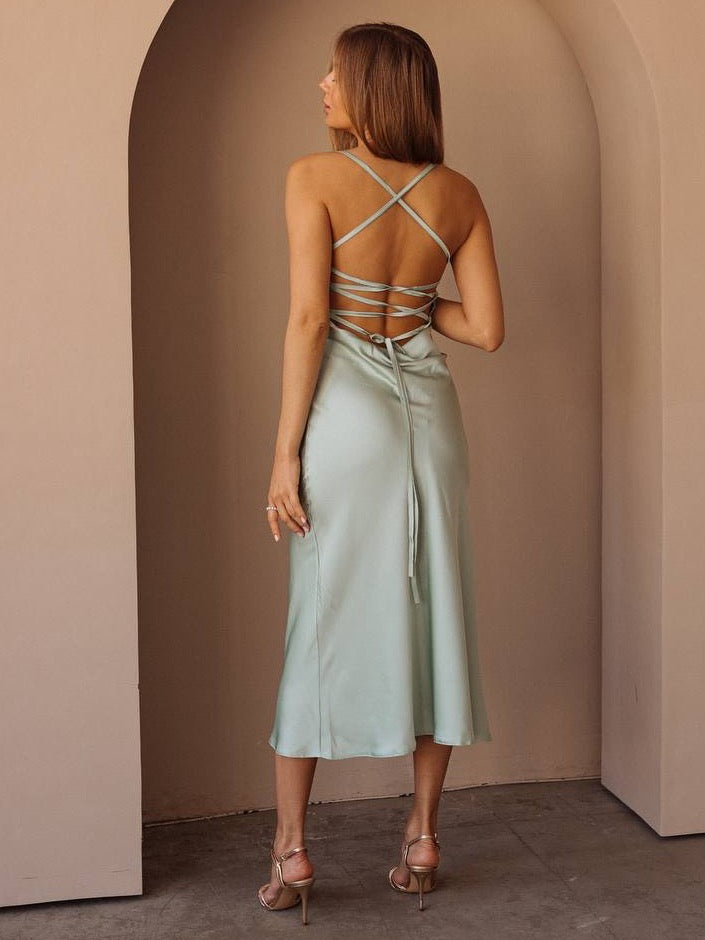 Pistachio dress-combination with an open back