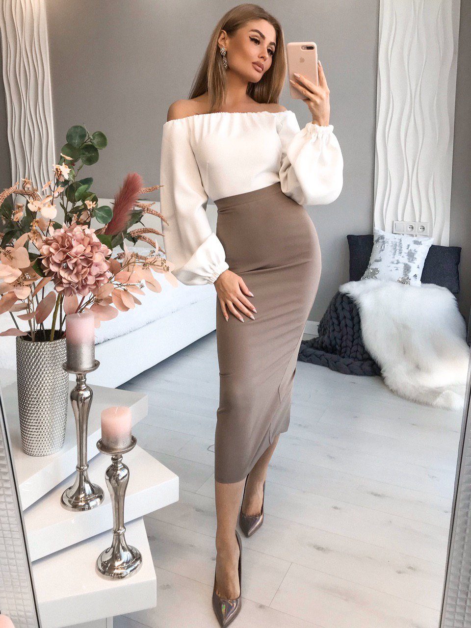 Mocha pencil skirt